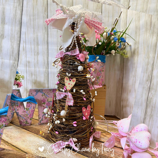 Valentine Grapevine Tree – Approx. 16"